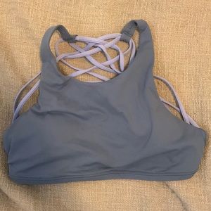LULULEMON HIGH NECK FREE TO BE BRA SZ 6